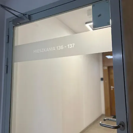 Wiatraczna 136 华沙